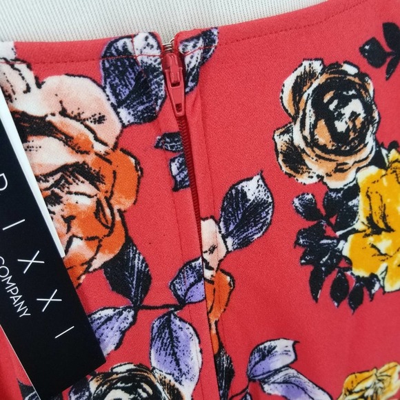 Trixxi Juniors' Floral Lace-Back Fit & Flare Mini Dress Size XL NEW - Picture 10 of 16